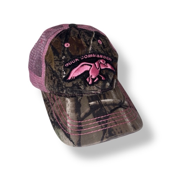 Camo Pink Duck Commander Hat - Picture 1 of 13
